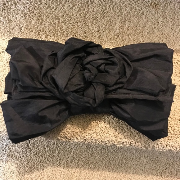 Silk flower design clutch handbag - Picture 1 of 2